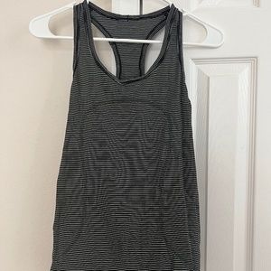LuluLemon Stripped Tank-Top